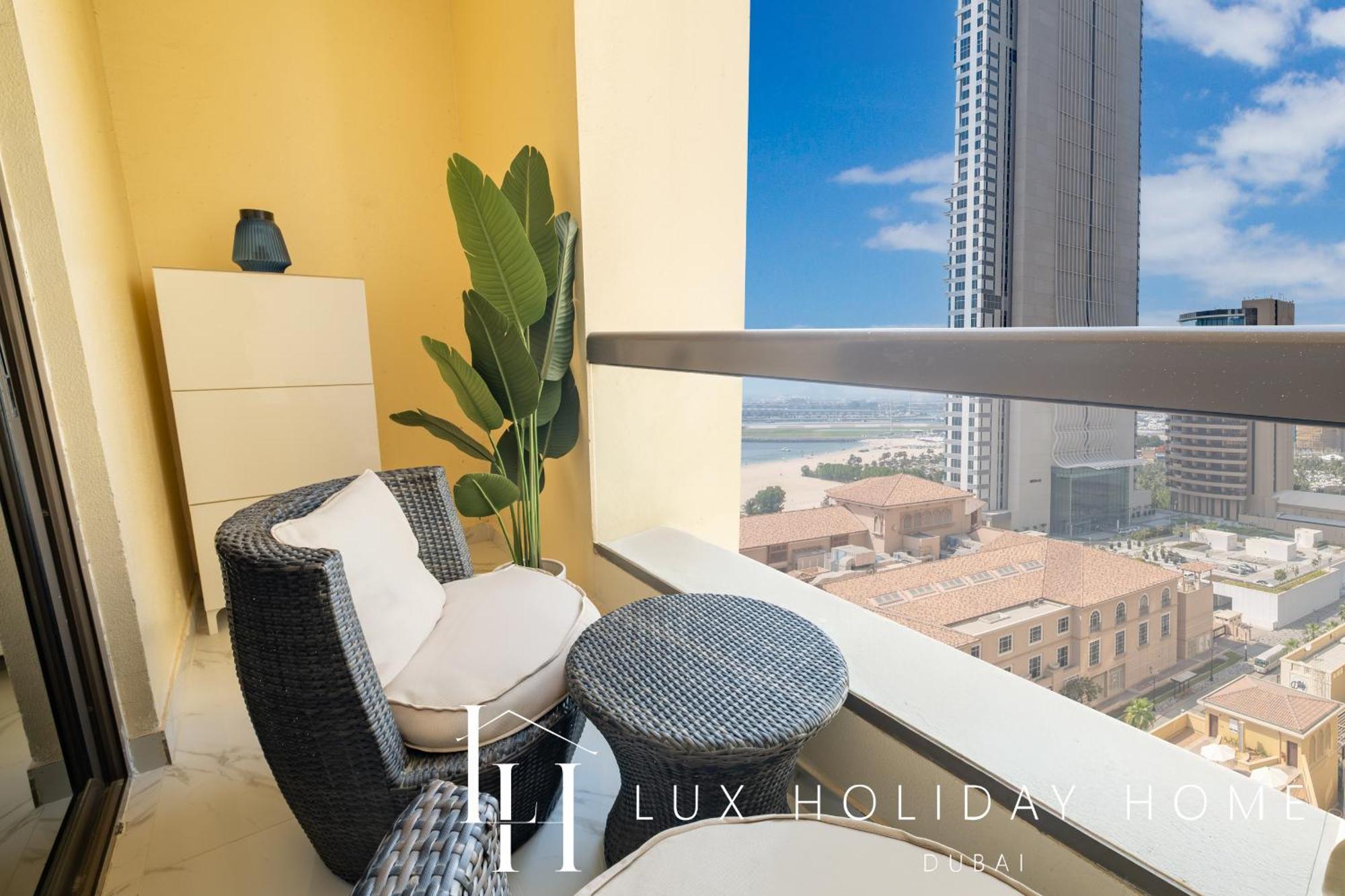 Lux The Murjan Sea View Apartment
